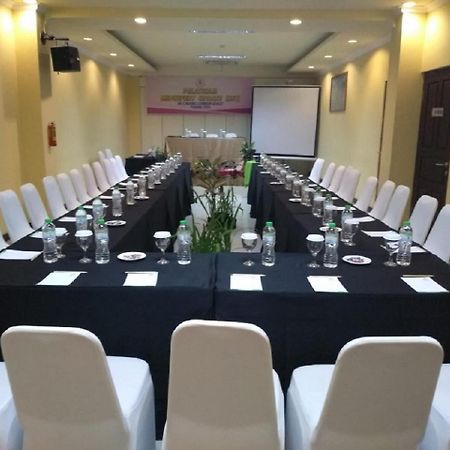 Grand Madani Hotel Mataram Eksteriør billede