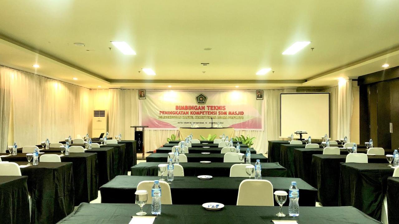 Grand Madani Hotel Mataram Eksteriør billede