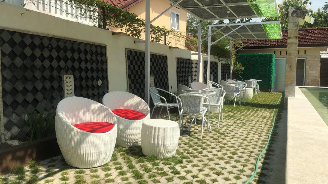 Grand Madani Hotel Mataram Eksteriør billede
