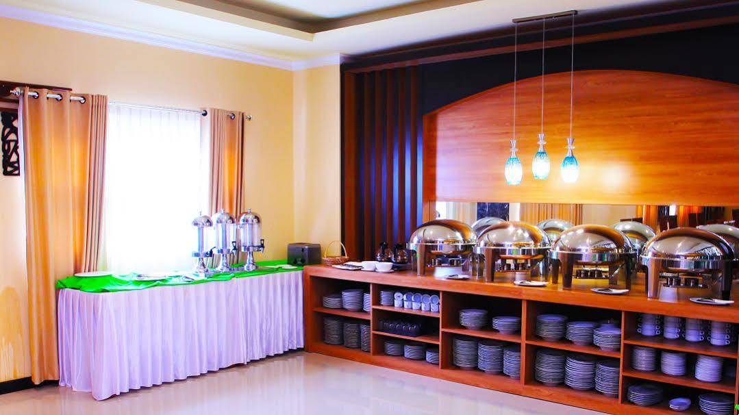 Grand Madani Hotel Mataram Eksteriør billede